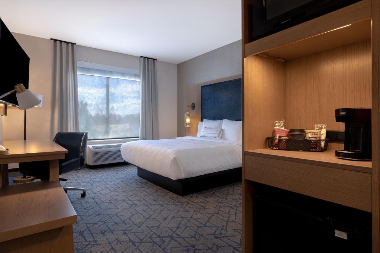 Fairfield By Marriott Inn & Suites Denver Airport At Gateway Park Exterior photo
